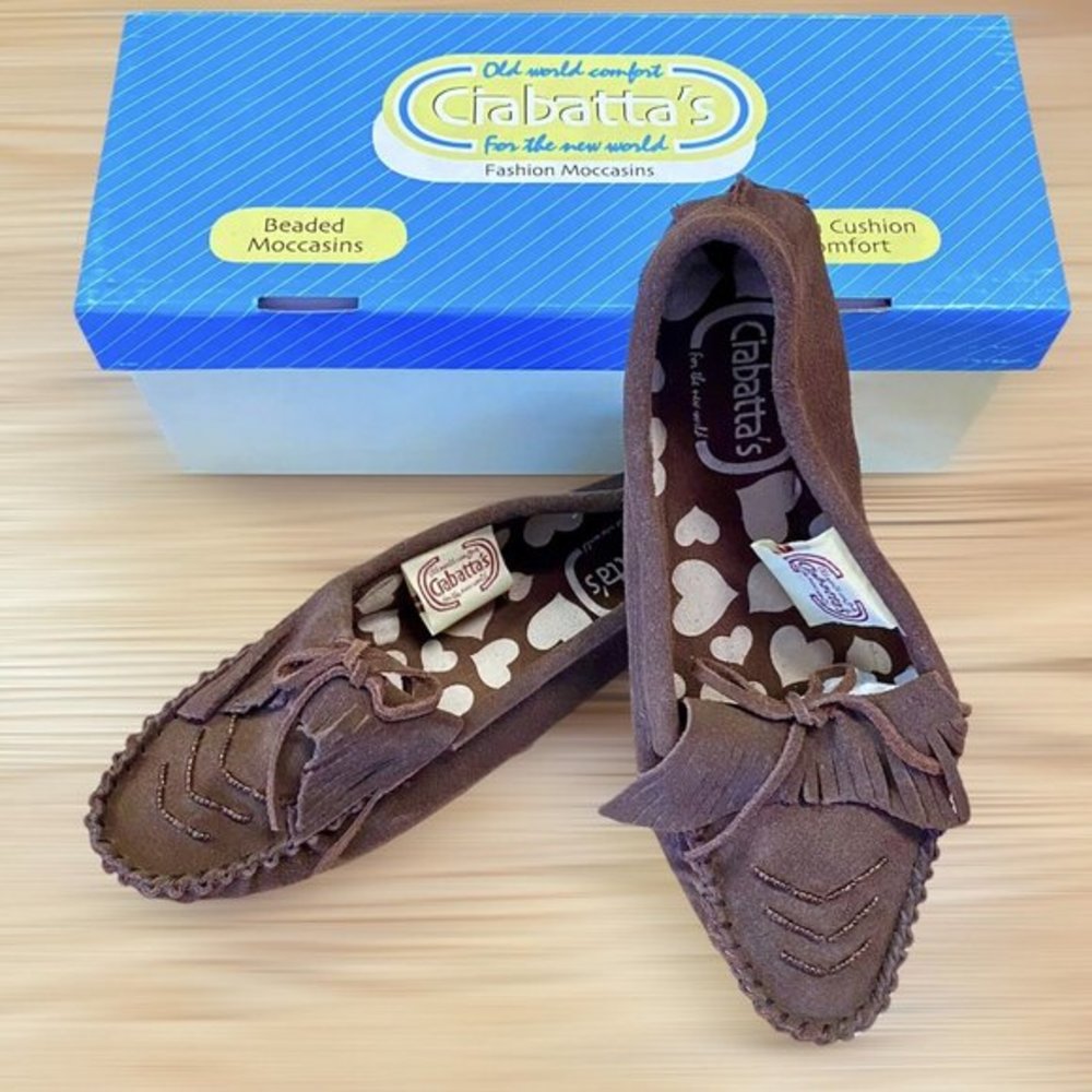 NWT Crabatta’s Brown Beaded Moccasins - old world comfort for the new world